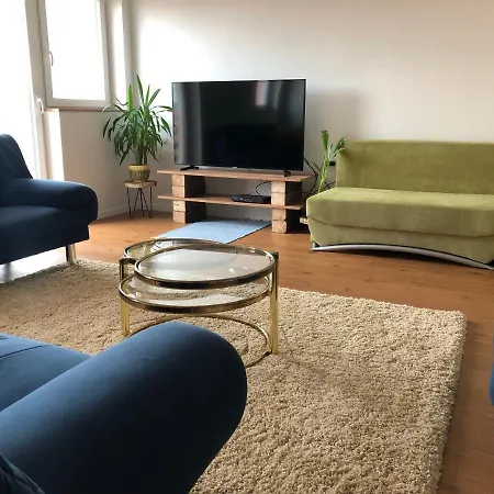 Medences Apartman Apartment Balatonlelle