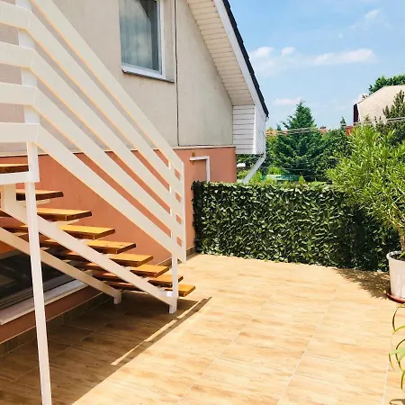 Medences Apartman Balatonlelle